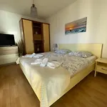 Lägenhet Punta - *