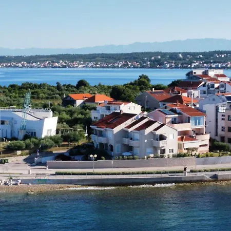 Apartament Punta - *