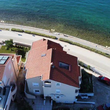 Apartamento Punta - *